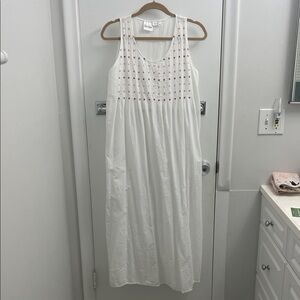 Elegant White Maxi Dress with Red Accents